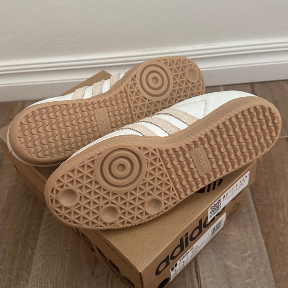 Adidas Samba OG Core White Magic Beige - Picture 4 of 5